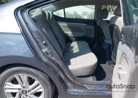 2020 Hyundai Elantra Sel z USA, uszkodzony, nr VIN 5NPD84LF2LH574768